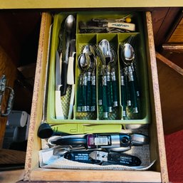 Drawer Lot: Cutlery (Kitchen)