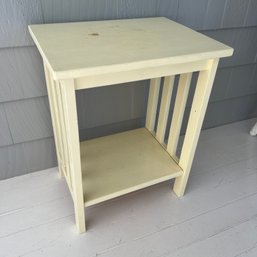 Small Table Or Plant Stand (porch)