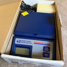 Electronic Postal Scale (office)
