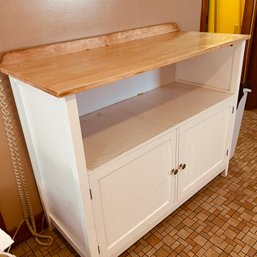 Large 19'x44'x36' Kitchen Cart / Shelf With Tons Of Storage And Rolling Shelves (kitchen)