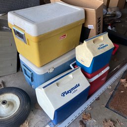Just In Time For Summer! 5 Coolers In Various Sizes - Coleman, Igloo & Gott (Garage)