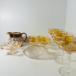 Beautiful Vintage Glassware With Gold Accents (garage Center)