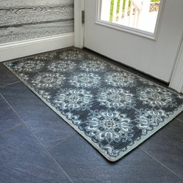 Indoor/outdoor Entry Rug (porch)