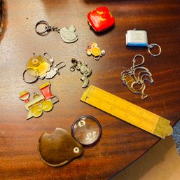 Small Assorted Keychains And Trinkets (Dining Room)