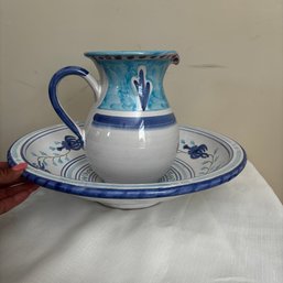 Eye Catching Pitcher And Bowl Set Lovely Blue And White Decor (DR)