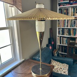 Stunning Rare Mid Century Brass & Glass LARGE Table Lamp (attic3)
