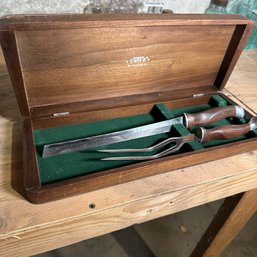 Two Pieces Of Cutco Carving Set In Case (Bsmt)
