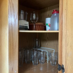 Cabinet Lot: Glass Tumblers, Mini Food Processor, Etc (kitchen)