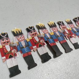 Vintage Nutcracker Paper Garland By Midwest Importers (TD LOC 16)