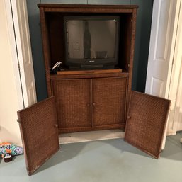 Heavy Vintage TV Stand With Shelving - See Description (Bsmt)