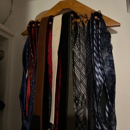 Mens Tie Lot & Shirts (MB Closet)