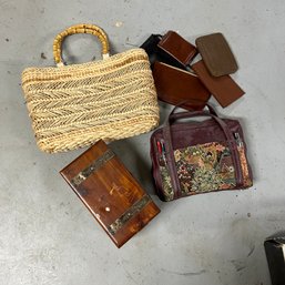 Straw Bag, Pouches And Wooden Box (zone 3)