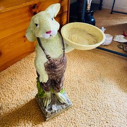 Small Rabbit Bird Bath/plant Stand Statue