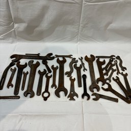 Basket Lot Of Vintage Wrenches Many Made In USA (BM)