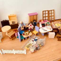 So Many Cute Dollhouse Furniture, People, Food Items & More! (NK)