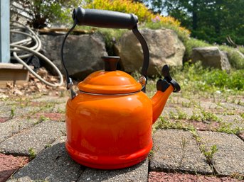 Le Creuset 1.25Qt Orange Tea Kettle