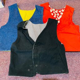 Three Children's Weighted Vests With One Set Of Weights (Basement Room 1)