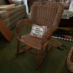 Cute Vintage Child's Wicker Rocking Chair With Pillow (LR)