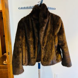 Mossimo Cropped Faux Fur Jacket Size Extra-Large (bedroom Closet)