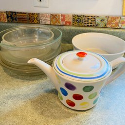 Mixed Lot Of Pyrex, Corningware French White Baking Dish & Cute Polka Dot Teapot (Kitchen)
