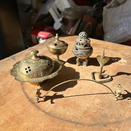 Mixed Lot Of Brass Incense Burners (Garage On Table)