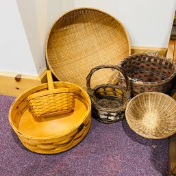 Assorted Baskets Lot (Basement Room 1)
