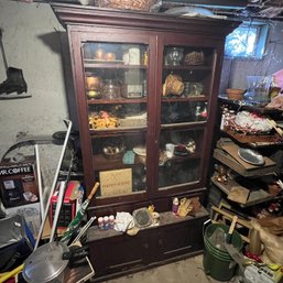 Large Vintage Cabinet With Glassware, Decorative Items And Other Odds And Ends (Basement 1)