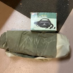 Air Mattress With Pump (Basement)