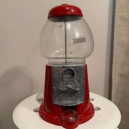 Small Vintage Metal Gumball Machine, Missing Top Piece To Secure (66996 - PR) (OA)