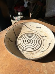 Handpainted Clay Ceramic Shallow Bowl (garage)