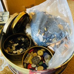 Tin Of Assorted Buttons