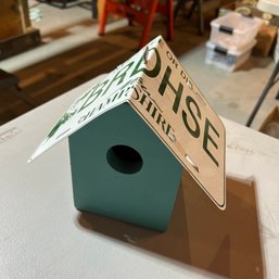 New Hampshire License Plate Bird House (Garage)