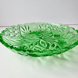 Stunning LARGE Vintage Uranium Glass Green Footed Bowl (MB) - SEE NOTES