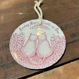 Adorable Cat Plaque (Garage)