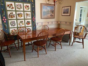 NH Made Solid Wood Extendable Dining Table With Bow Back Chairs