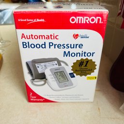 Omron Automatic Blood Pressure Monitor (Den)
