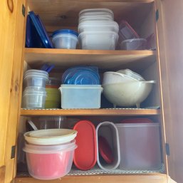 Cabinet Full Of A Mixed Lot Of Plastic Food Storage Containers (Kitchen)