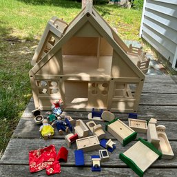 Melissa & Doug Doll House With Furniture & Dolls (Shed)