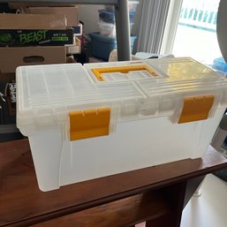 Plastic Storage Box (LR)