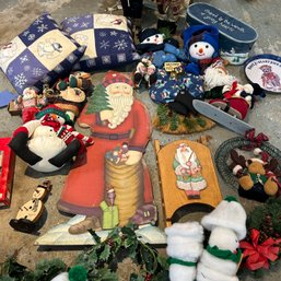 Large Christmas Lot (Garage)