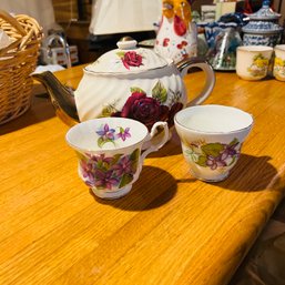 Vintage Teapot And Tea Cups  (Basement 1)