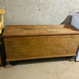 Large Old Wooden Chest (Basement)