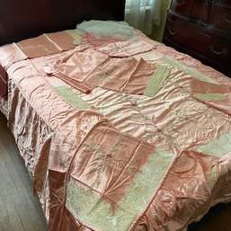 Beautiful Pink Vintage Bedding Set (Bedroom)