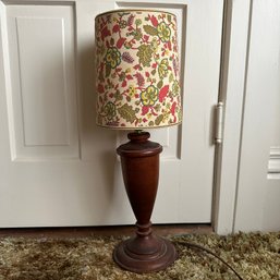 Adorable Vintage Lamp With Wood Base & Floral Shade (Up2)