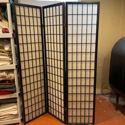 Black Lightweight And Fabric Privacy Screen (Basement Laundry)