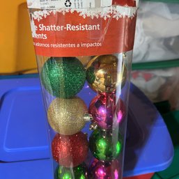 Shatter-resistant Ornaments (Garage)