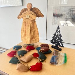 Cute Country Decor: Angel, Heart Garland, Metal Tree And Teeny-tiny Stockings (garage)