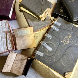 Antique And Vintage BIBLES Lot (bsmt)