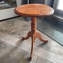 Small Wooden Pedestal Table/Plant Stand (Basement)