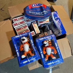 Lot Of Assorted Giveaway Items Including Tony The Tiger, T-Shirts, Ashtray, Etc *49976* (Basement 2)